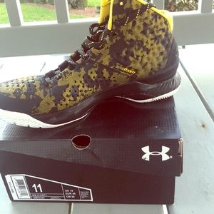 UA Curry 1